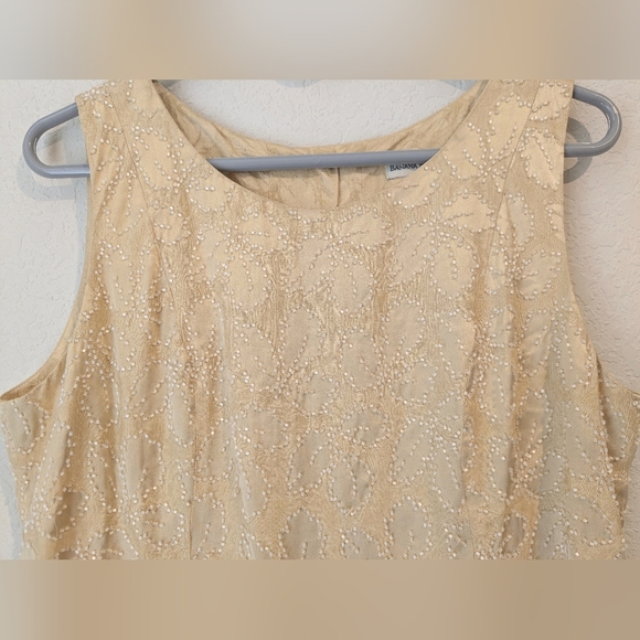 Banana Republic Vintage 90s Gold Beaded Silk Sleeveless Button Back Top Dainty - Picture 4 of 9